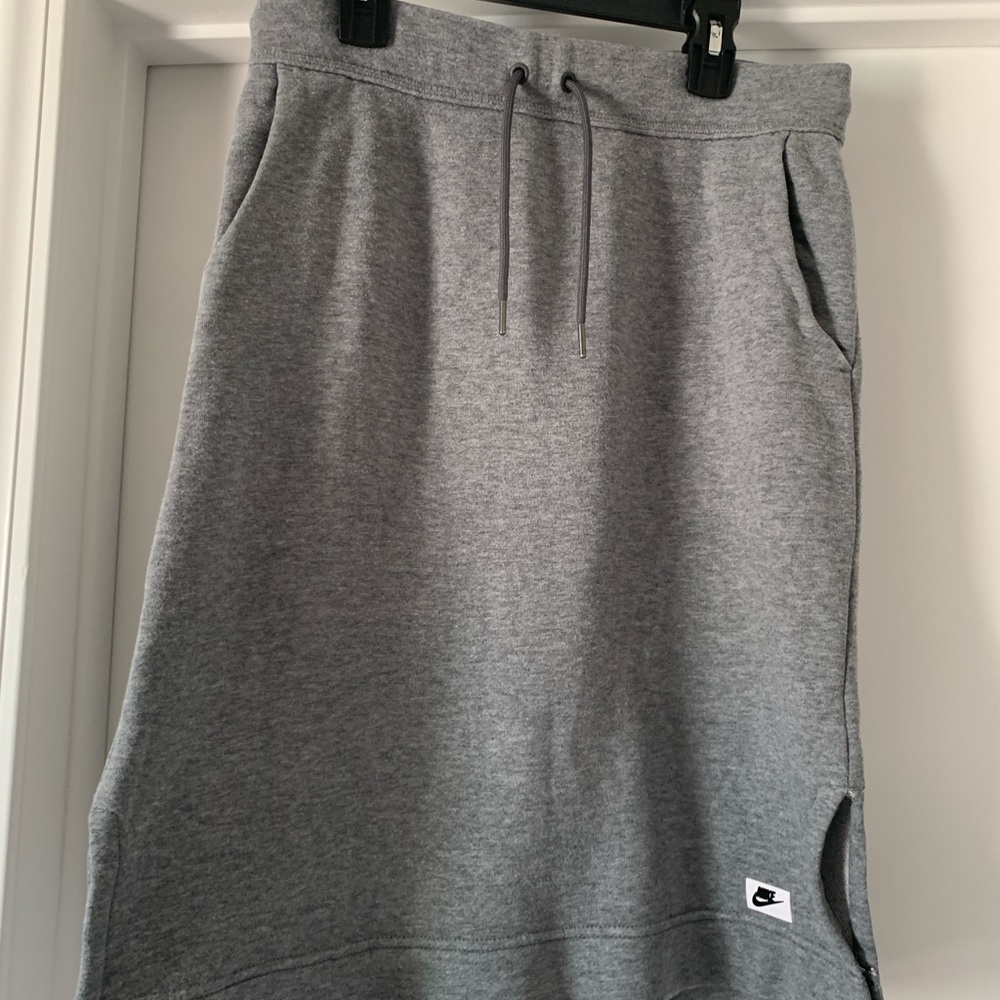 Nike Gray Midi Skirt Athletic Casual